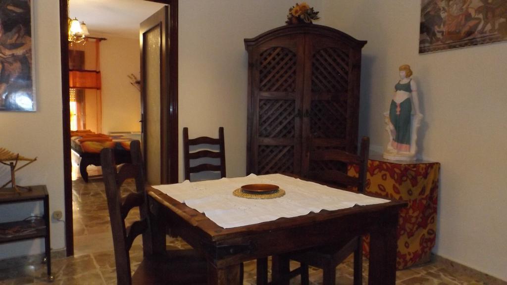 Bed And Breakfast Baobab Piazza Armerina Exteriör bild